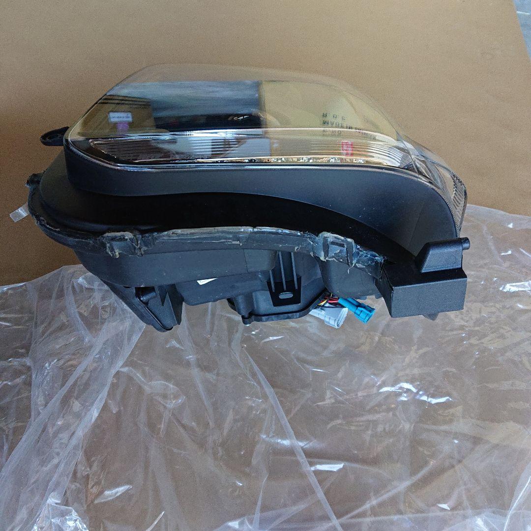 エブリイ DA１７V　ヘッドライト ライツハロゲン用