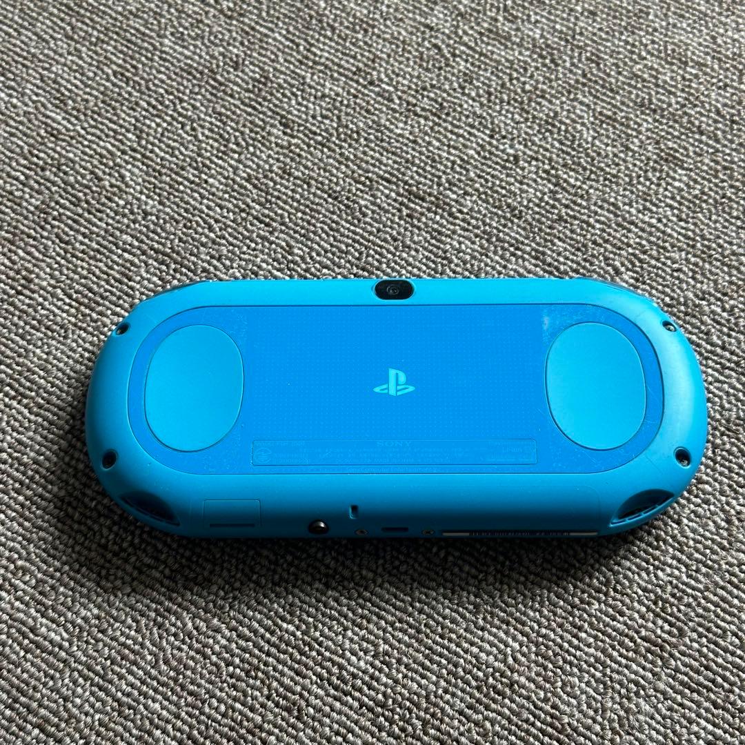 PSVITA PCH-2000 アクアブルー