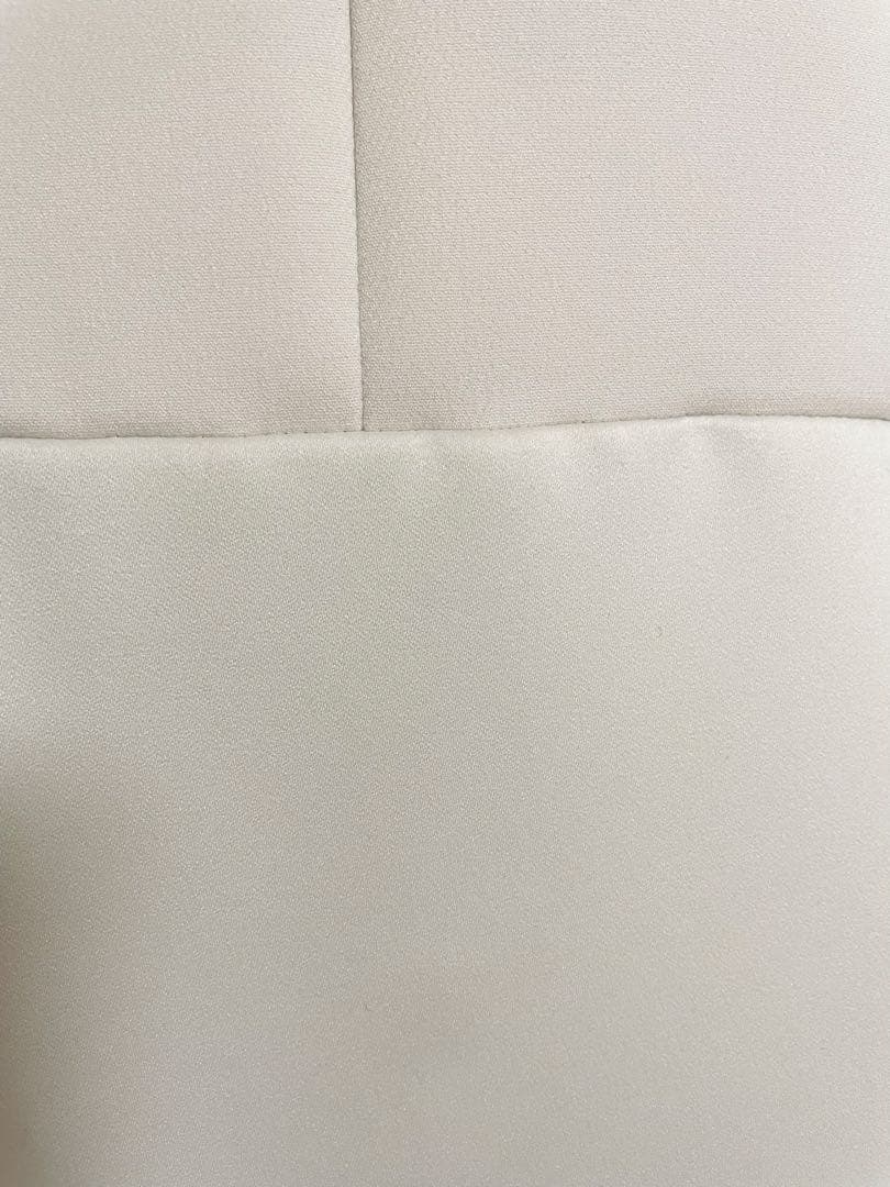 【新品】ノーリーズ 軽量 トリプルクロス サテン切替 ノーカラーコート 着映え白