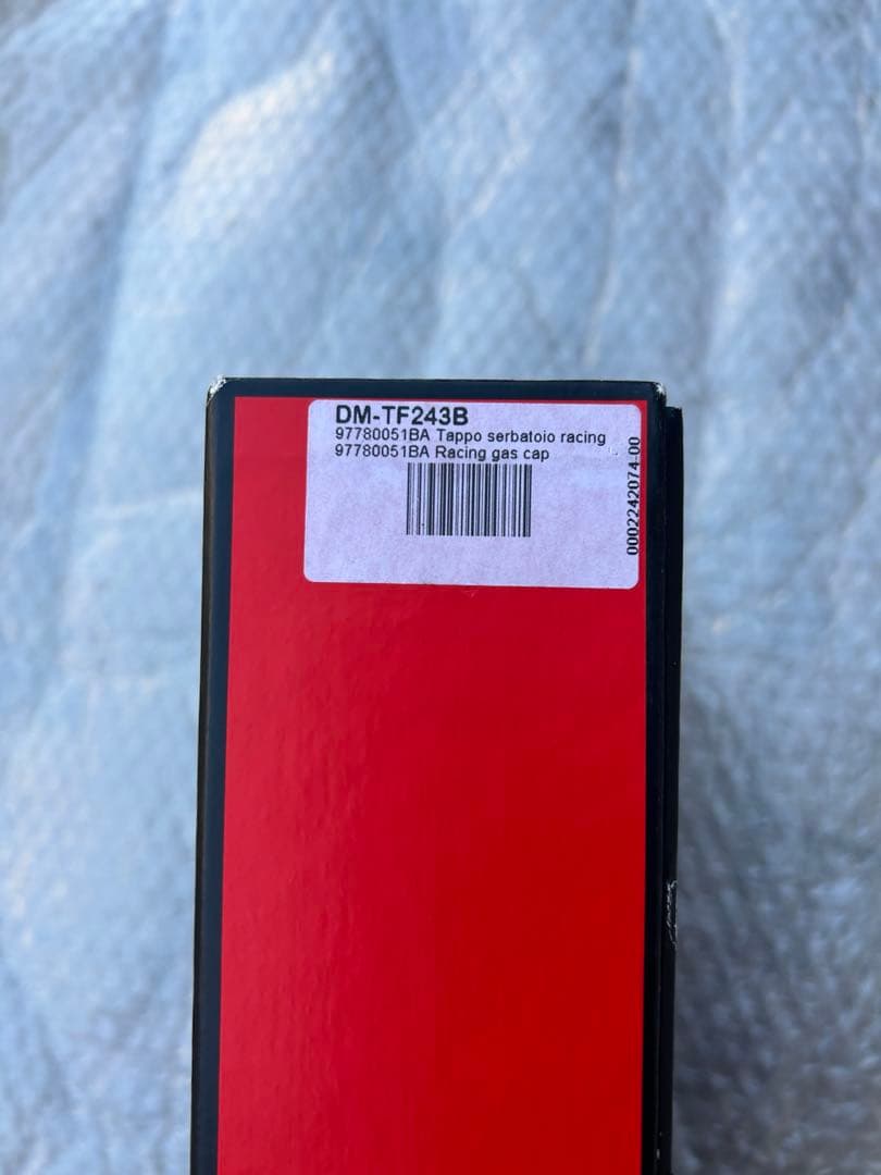 【ドゥカティbyリゾマ】 燃料タンクキャップ【97780051BA】