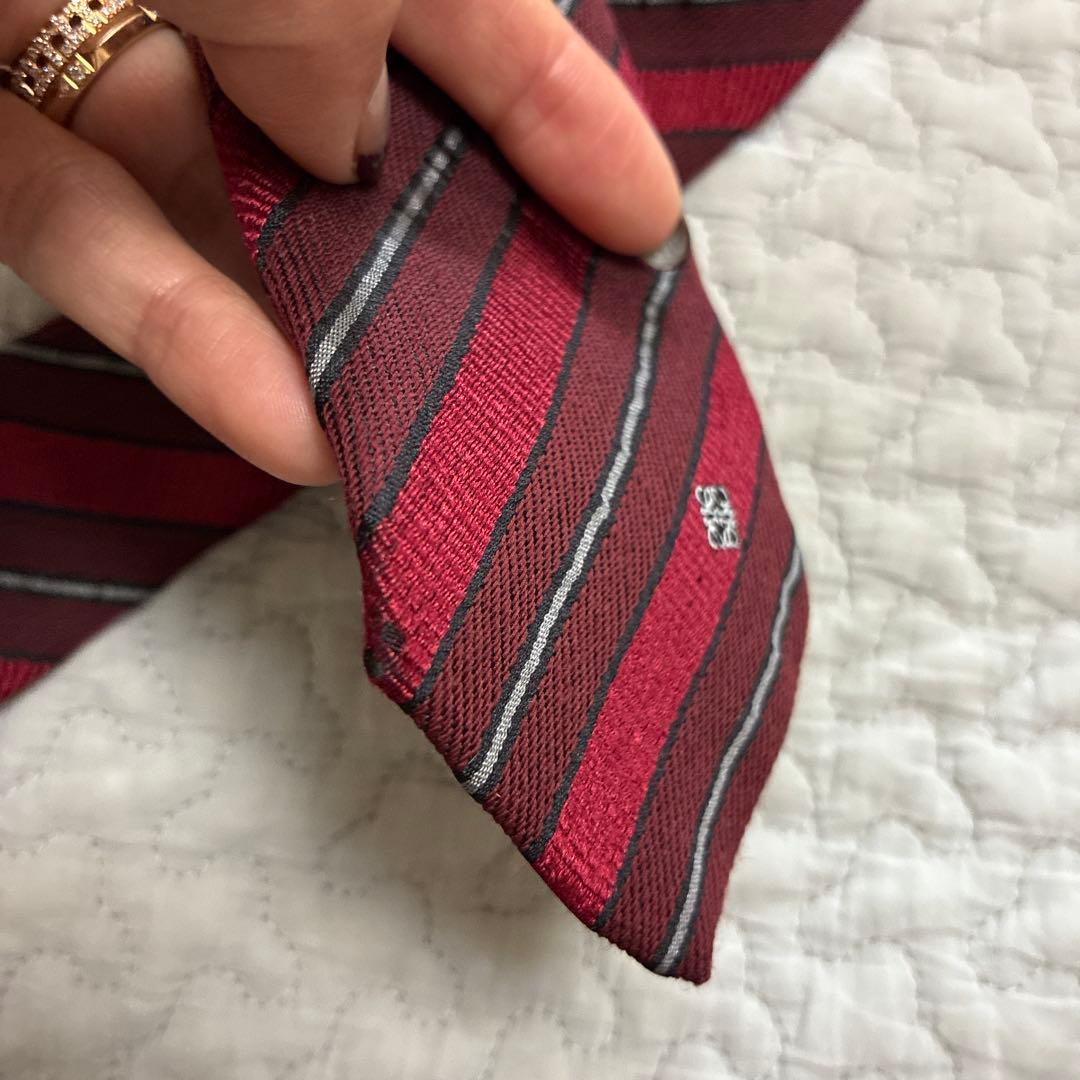 LOEWE ロエベ ロゴ ネクタイ ボルドー　赤系