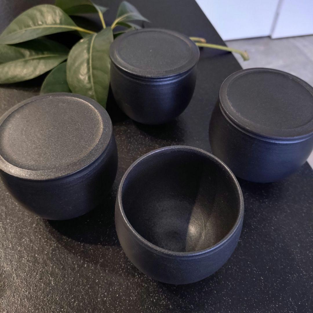 小野俊さん 蓋物 丸型 S 黒鉄釉 4個セット