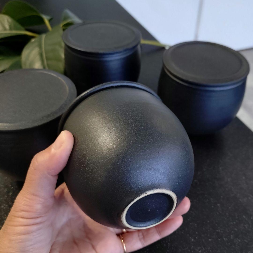 小野俊さん 蓋物 丸型 S 黒鉄釉 4個セット