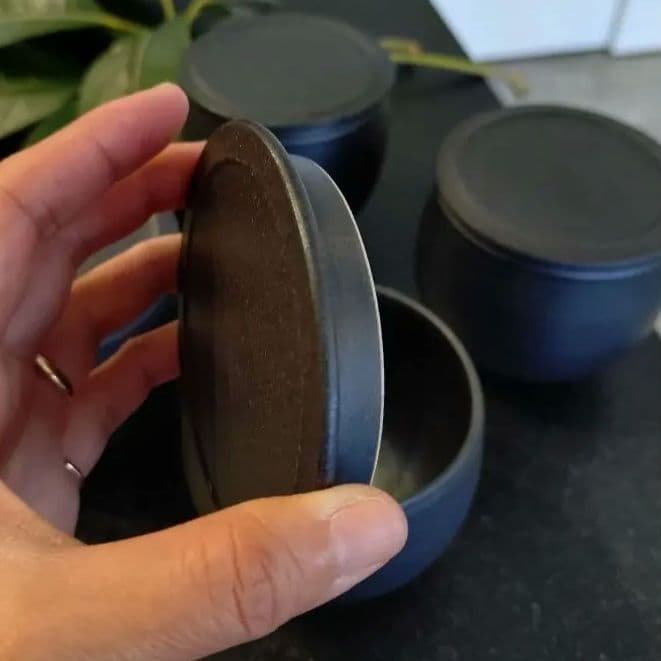 小野俊さん 蓋物 丸型 S 黒鉄釉 4個セット