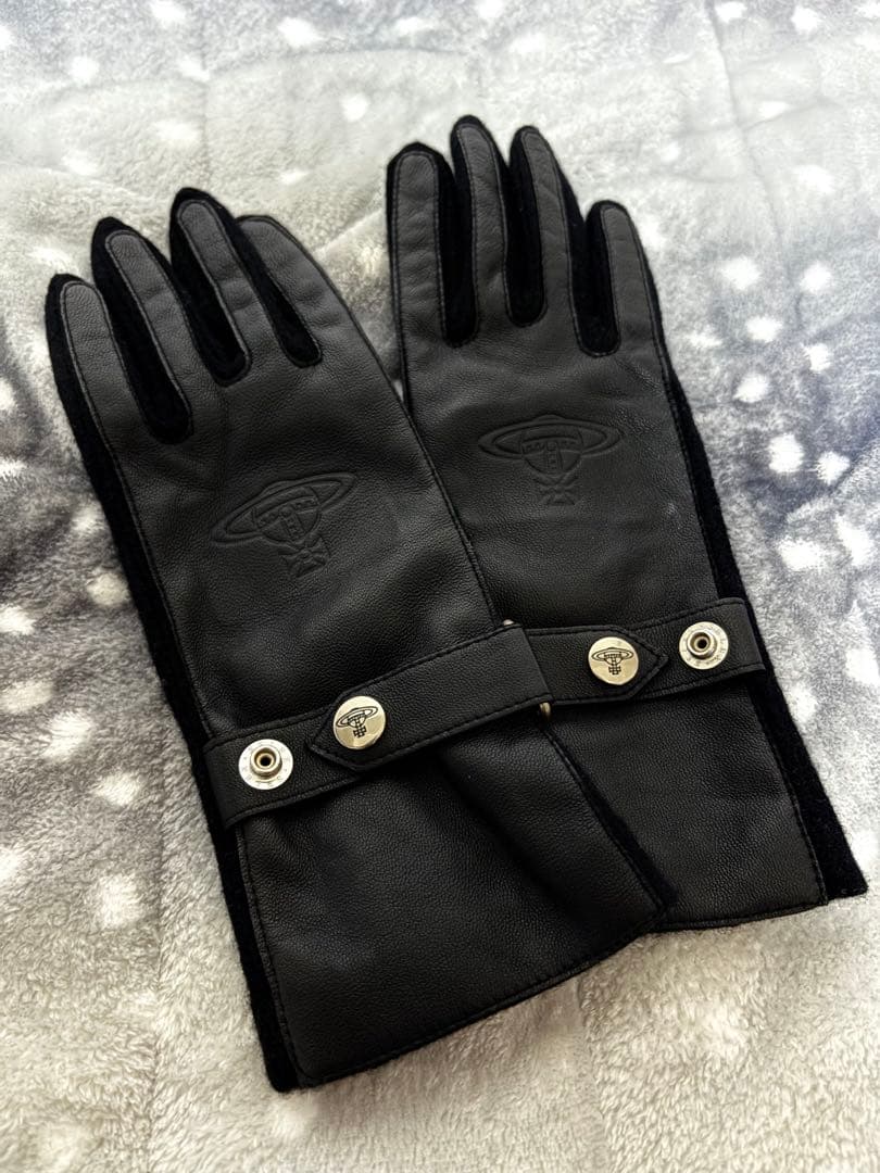 【美品】Vivienne Westwood ラムレザーウール切り替えグローブ手袋