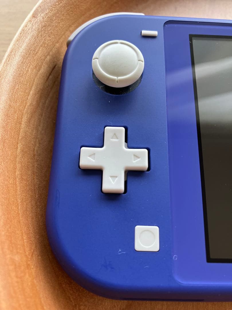 Nintendo Switch Lite 青　本体箱付き