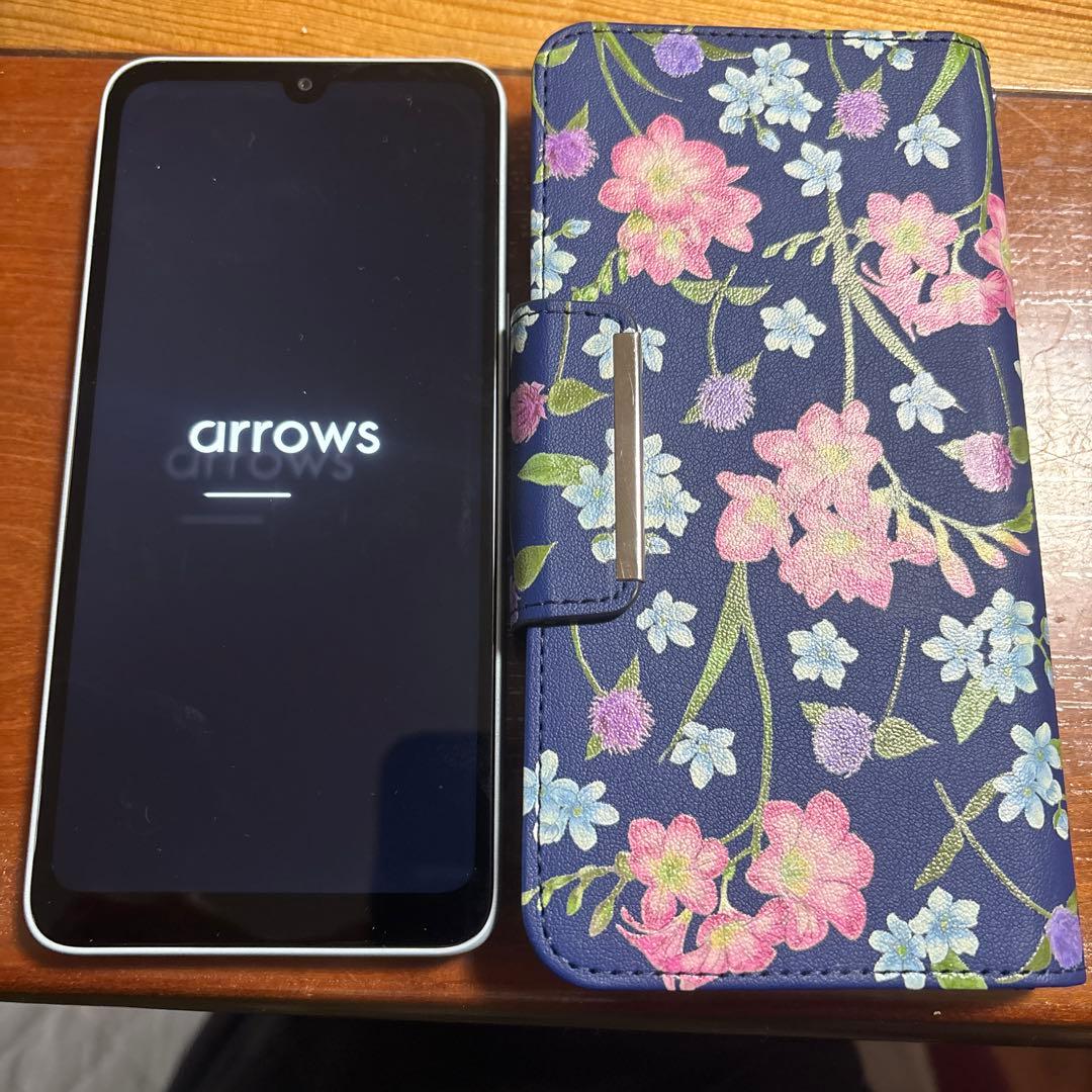 arrows F - 52 e本体 シルバー ケース付き