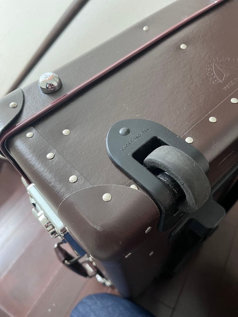 GLOBETROTTER 20インチ　スーツケース　エルメスツイリー付き