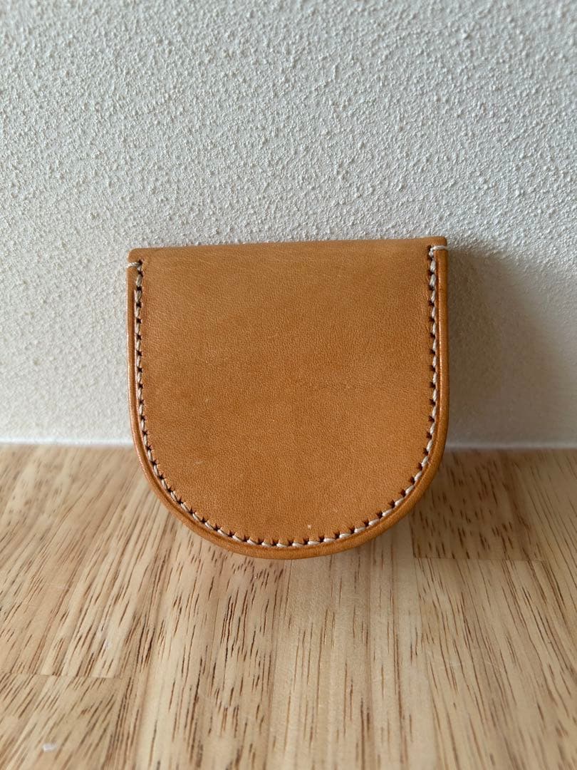 BREE レザーケース ベージュ