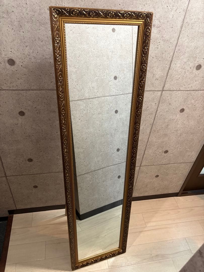 【美品】アンティーク　天然木枠の全身スタンドミラー