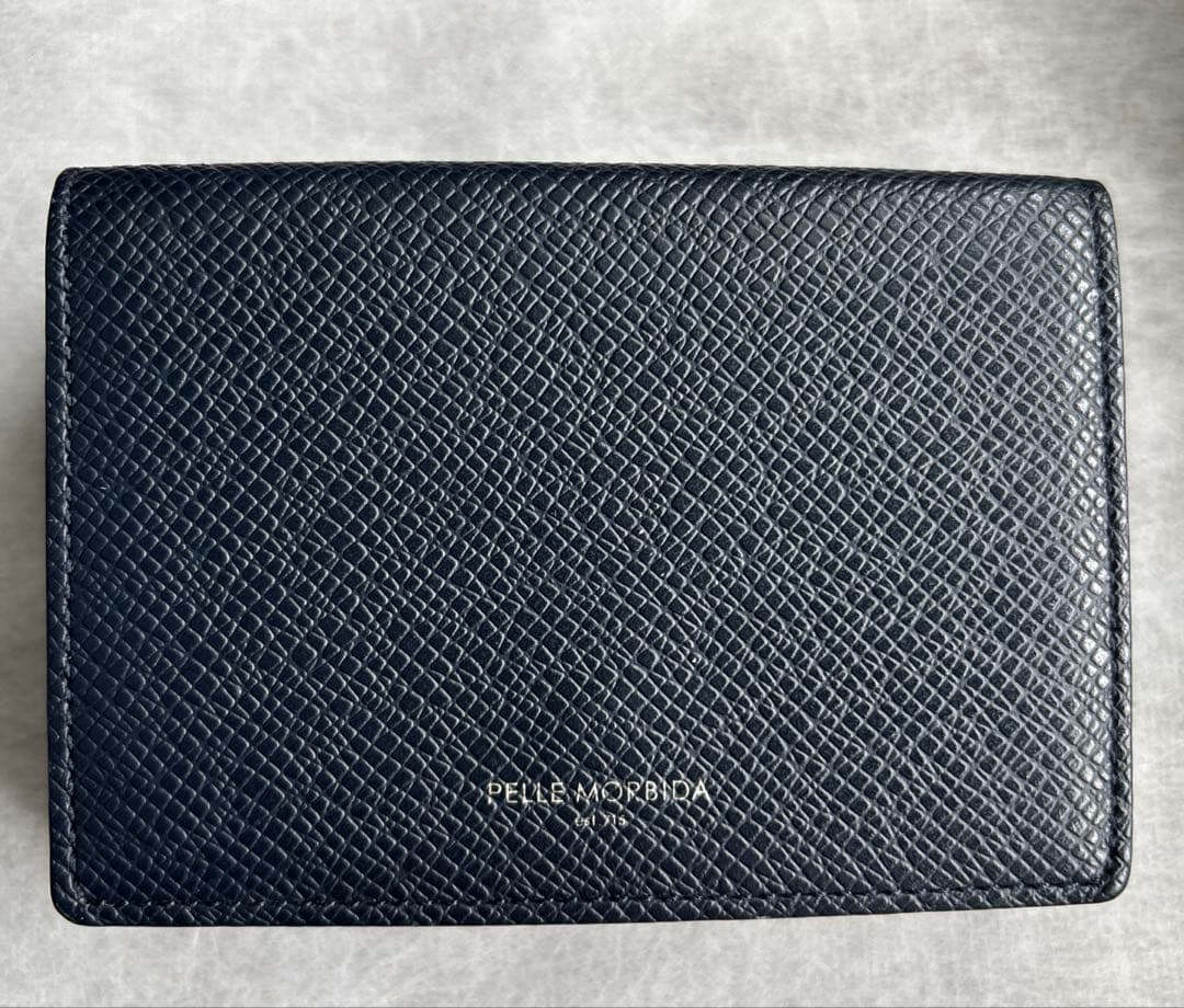 j*a様 PELLE MORBIDA ネイビー 三つ折り財布　箱あり