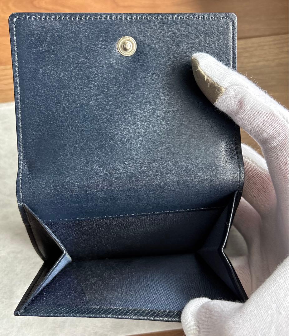 j*a様 PELLE MORBIDA ネイビー 三つ折り財布　箱あり
