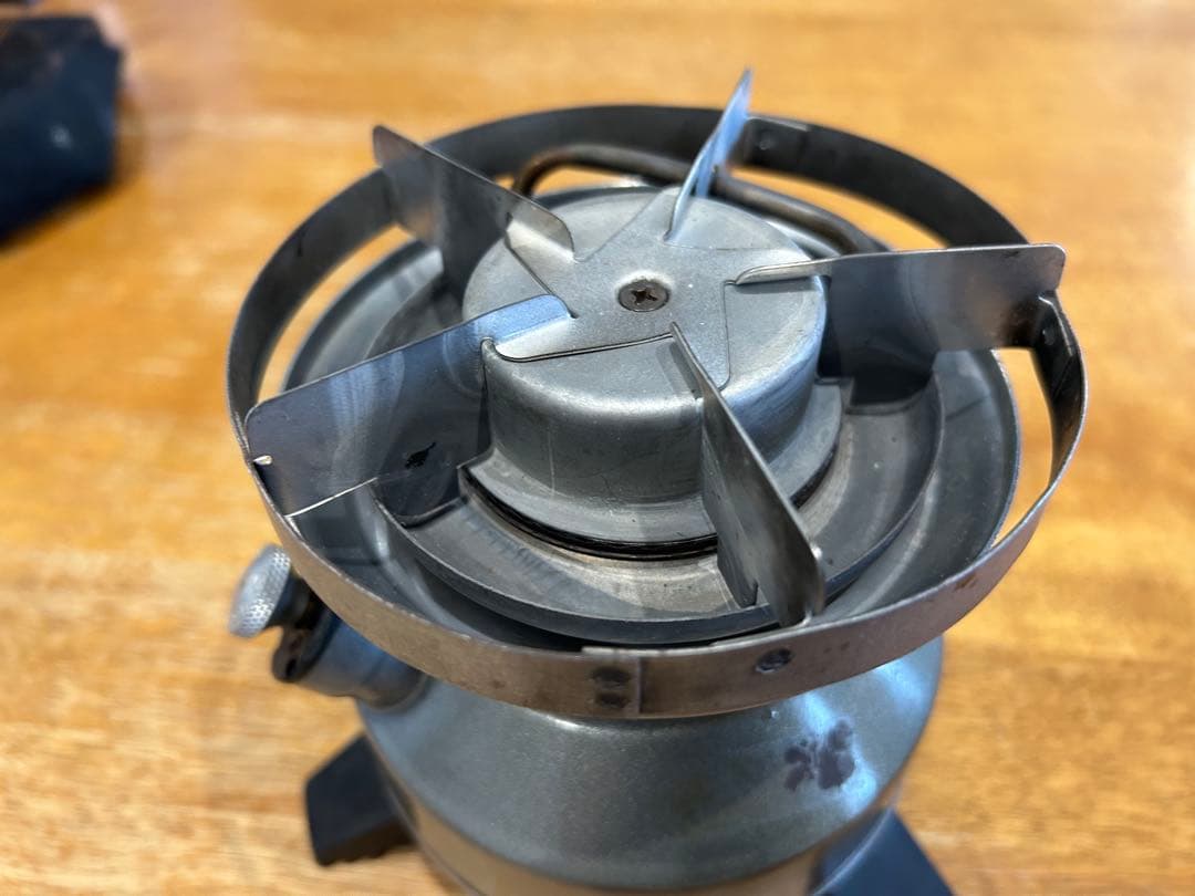 PEAK1 multi fuel stove モデル550B