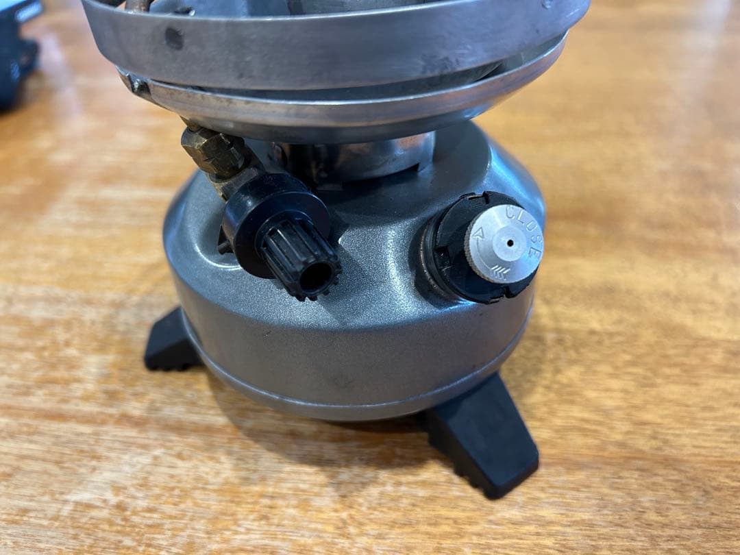 PEAK1 multi fuel stove モデル550B