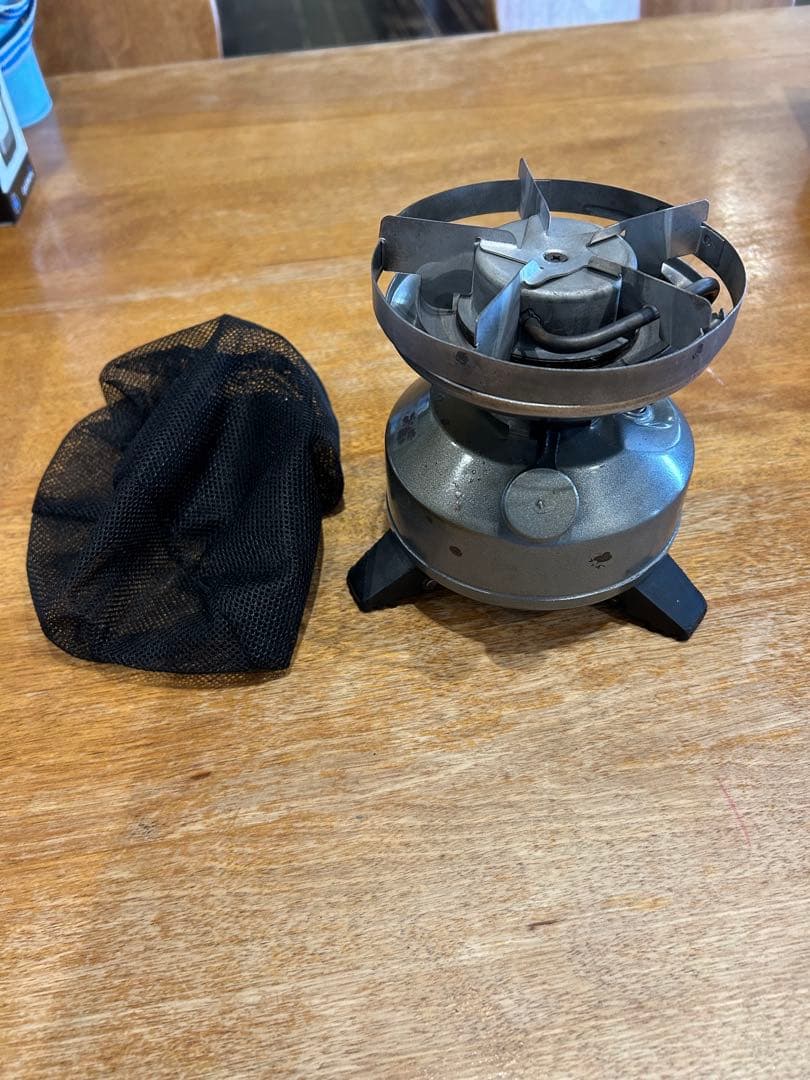 PEAK1 multi fuel stove モデル550B