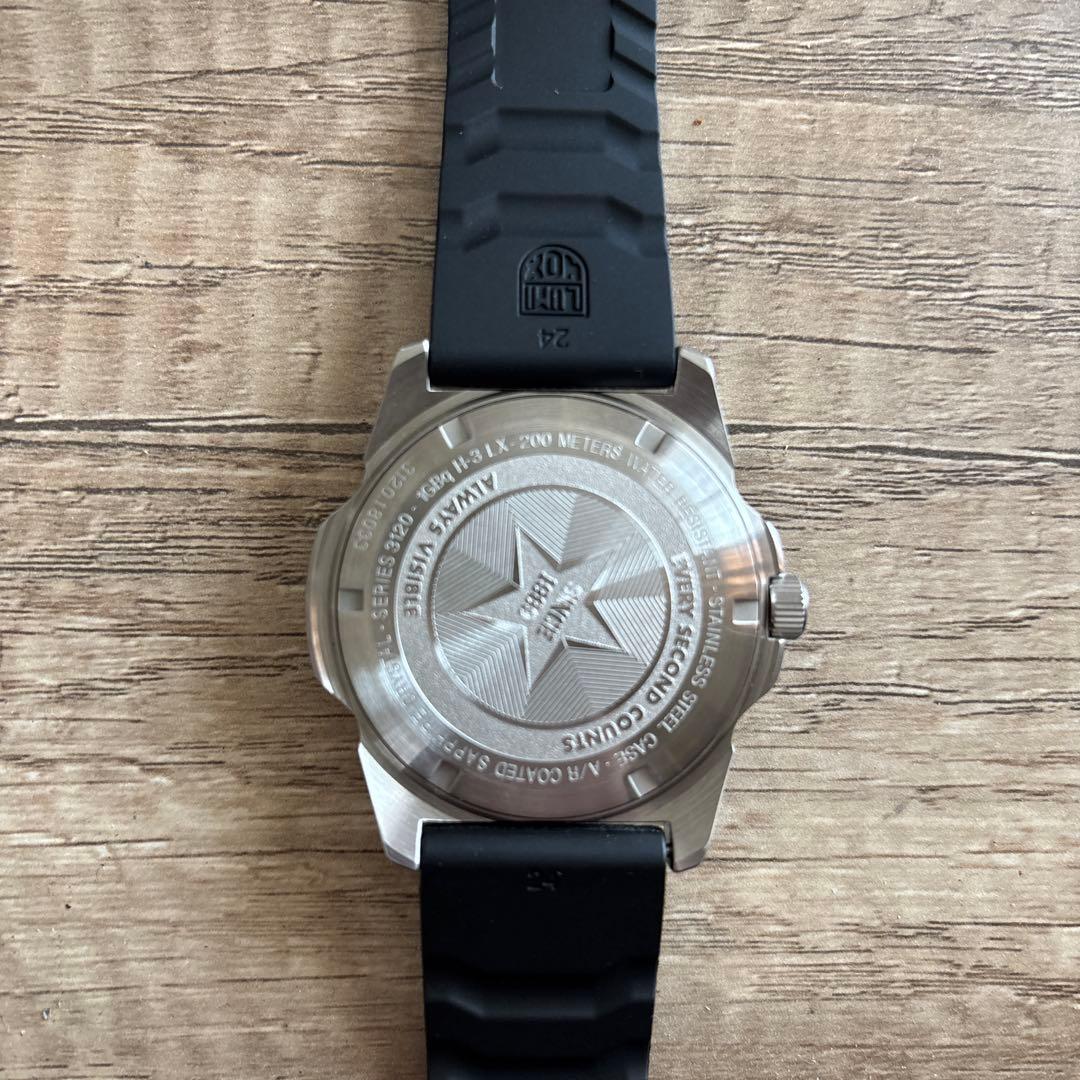LUMINOX 時計 ケース付き 新品未使用