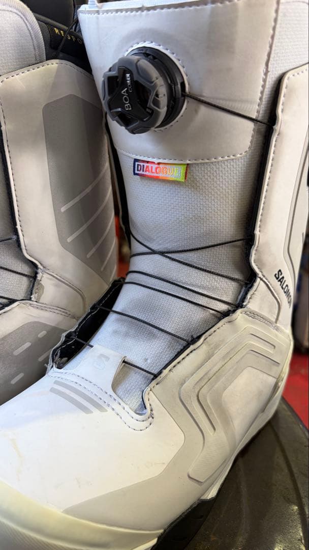 サロモン　スノーボードブーツ　DIALOGUE DUAL BOA ダイアログ