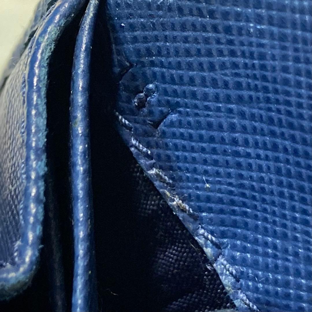 新年特別セール　PRADA プラダ　長財布　折りたたみ　紺　ネイビー　レザー