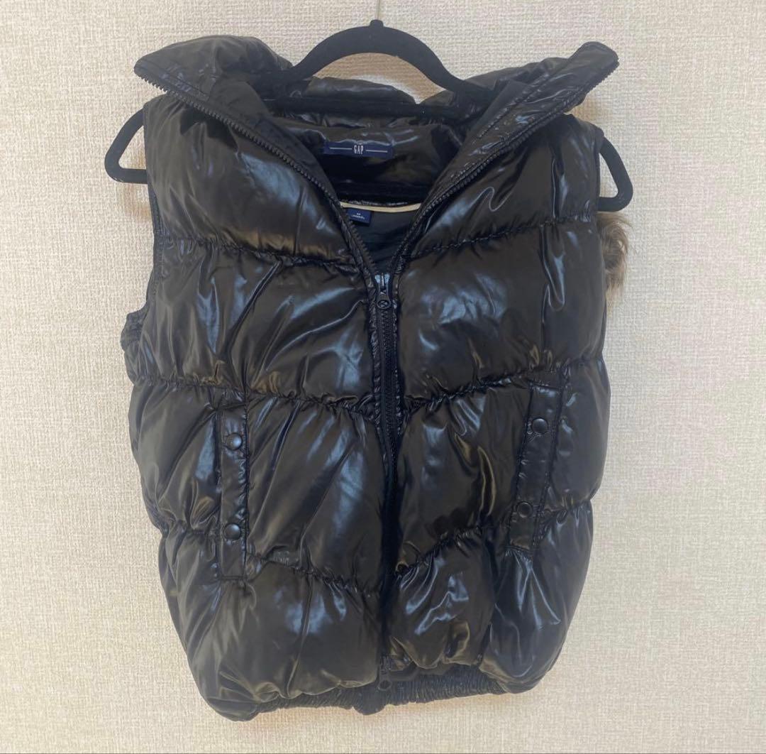 GAPダウンベスト 黒　ファーベスト　テカテカ　gap ギャップ　usdrip