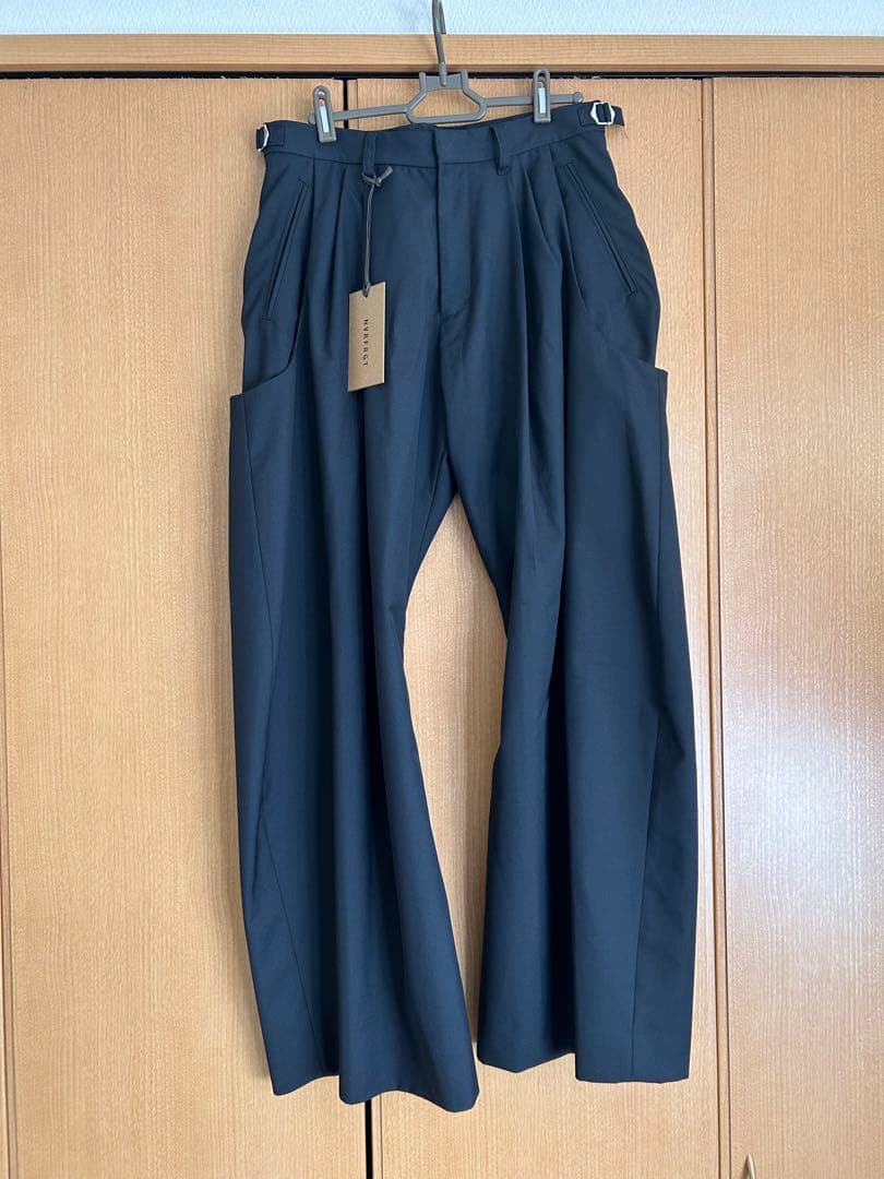 パンツ nvrfrgt CURVED LEG TROUSERS