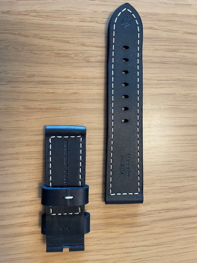 オフィチーネパネライ　未使用品カーフレザー　ポンテヴェッキオ