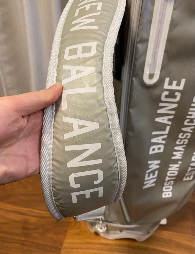 NEW BALANCE シルバー キャディバッグ
