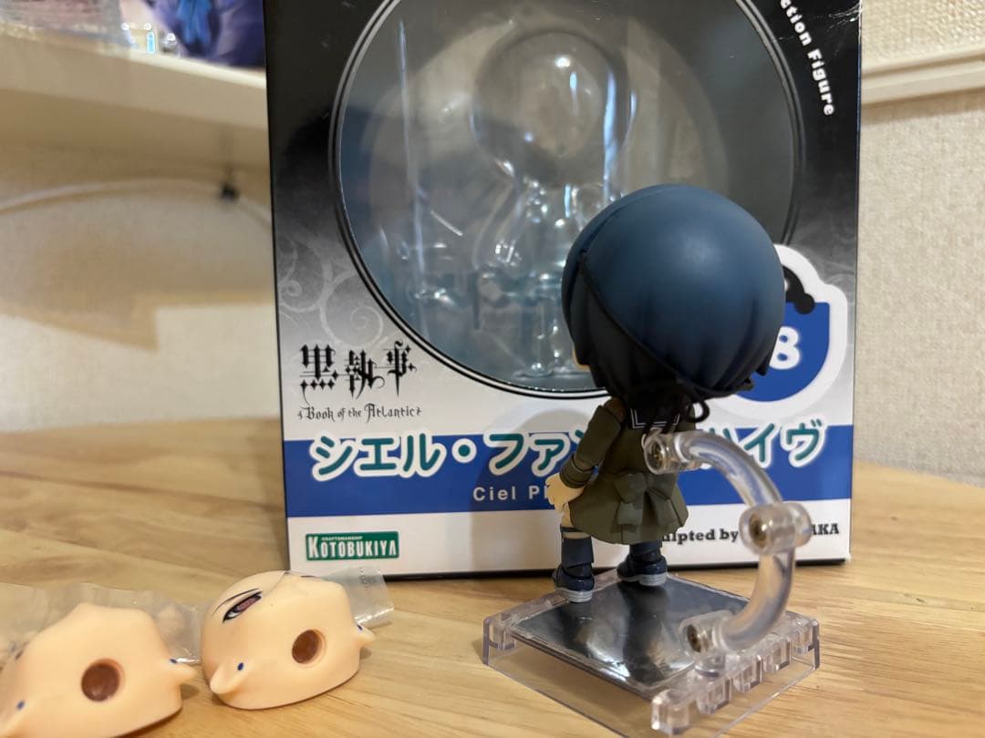 シエルファントムハイヴ キューポッシュ ねんどろいどどーる箱無し本体とパーツのみ