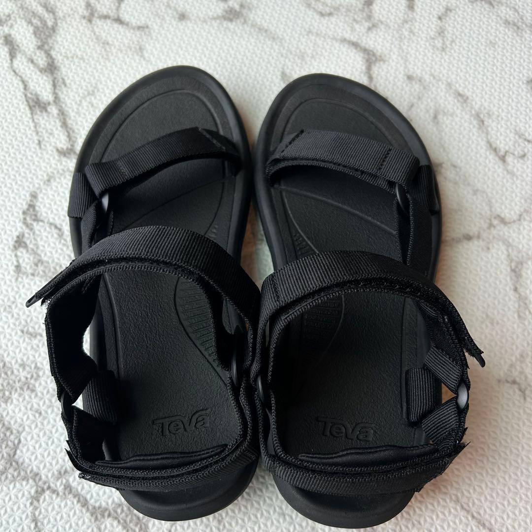品薄の激レア品 テバ スポーツサンダル ハリケーン XLT2 TEVA