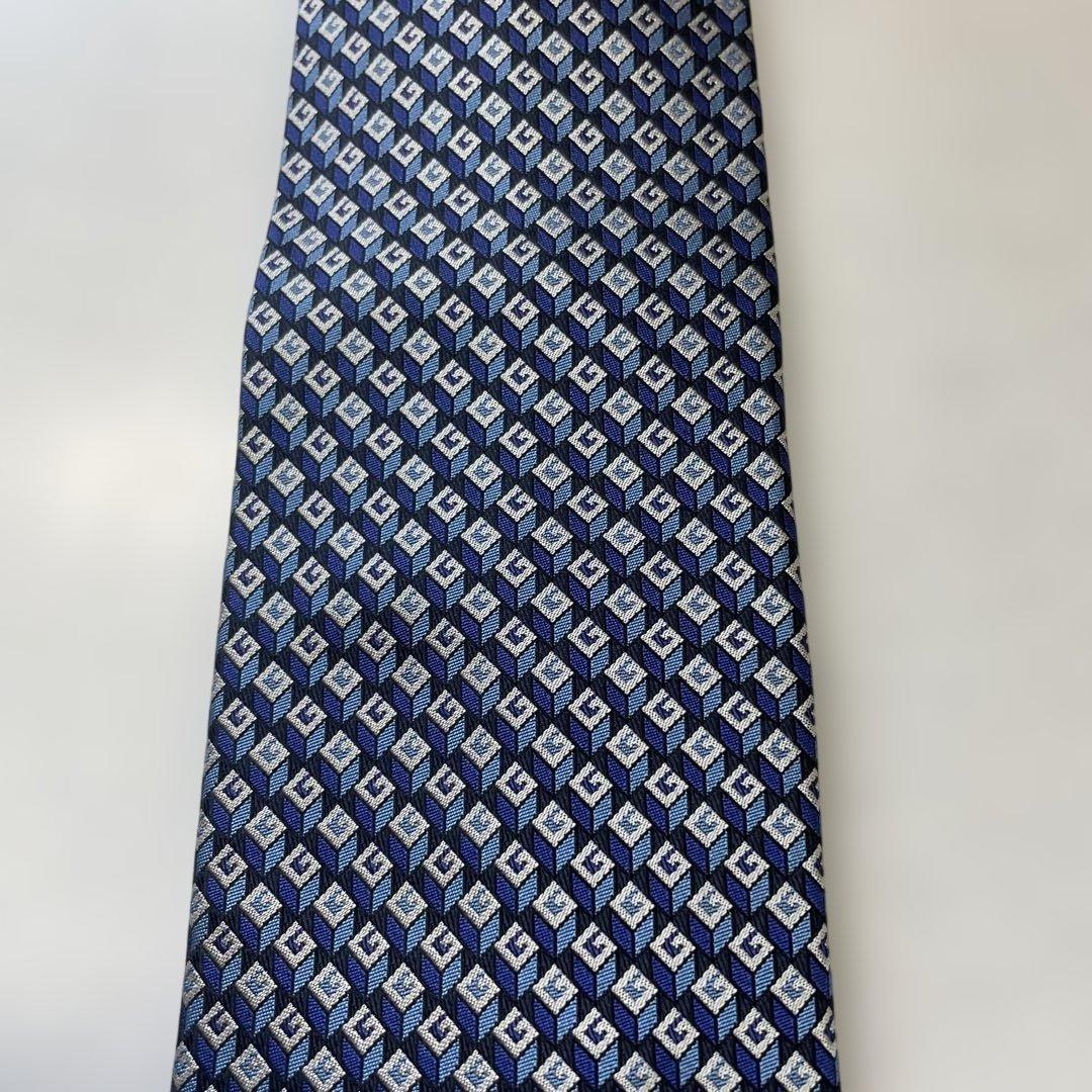【GUCCI】グッチG柄ネクタイ 蜂 現行タグ 黒/青