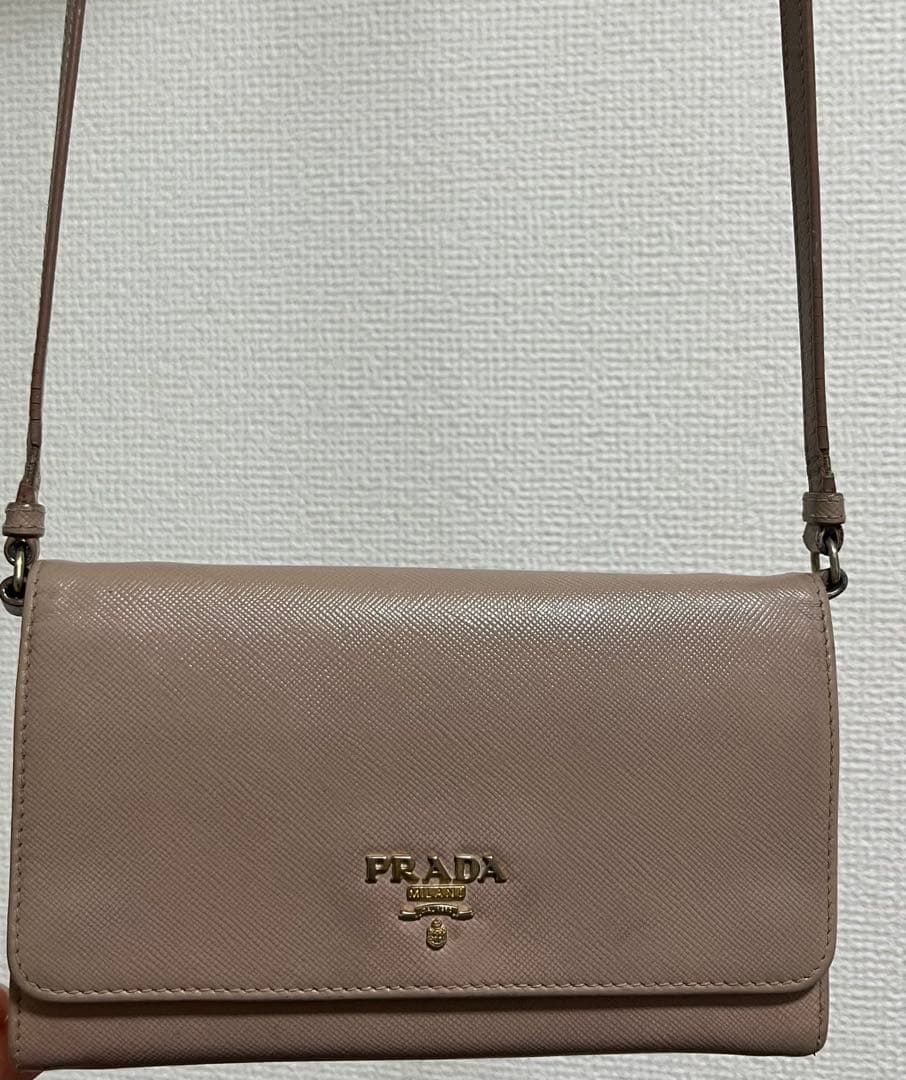 PRADA サフィアーノレザー ショルダーバッグ