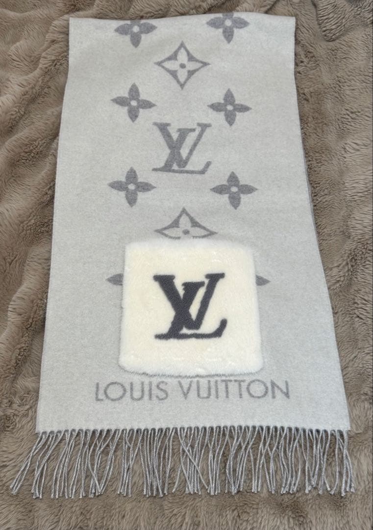 【新品・未使用】LOUIS VUITTON マフラー・コールド レイキャビック