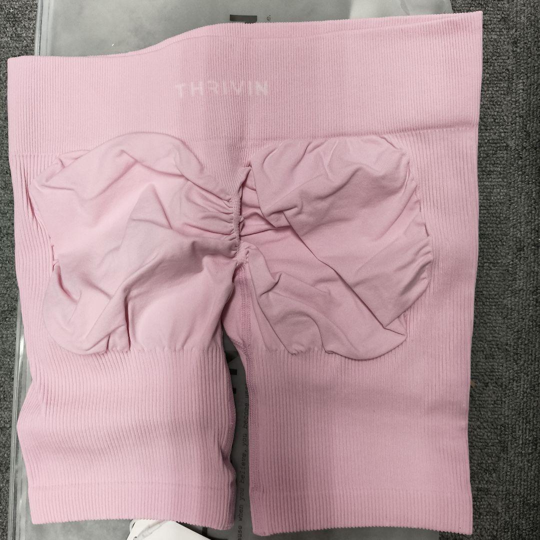 THRIVIN エレベート リブ ミッドウエスト コンターショーツ 二つセット