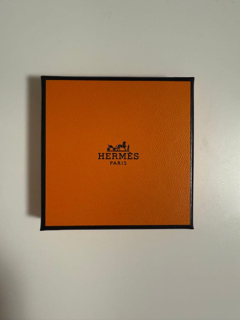 【ハム様】HERMES ブラック ピアス(片耳用) シングルピアス 《エトリエ》