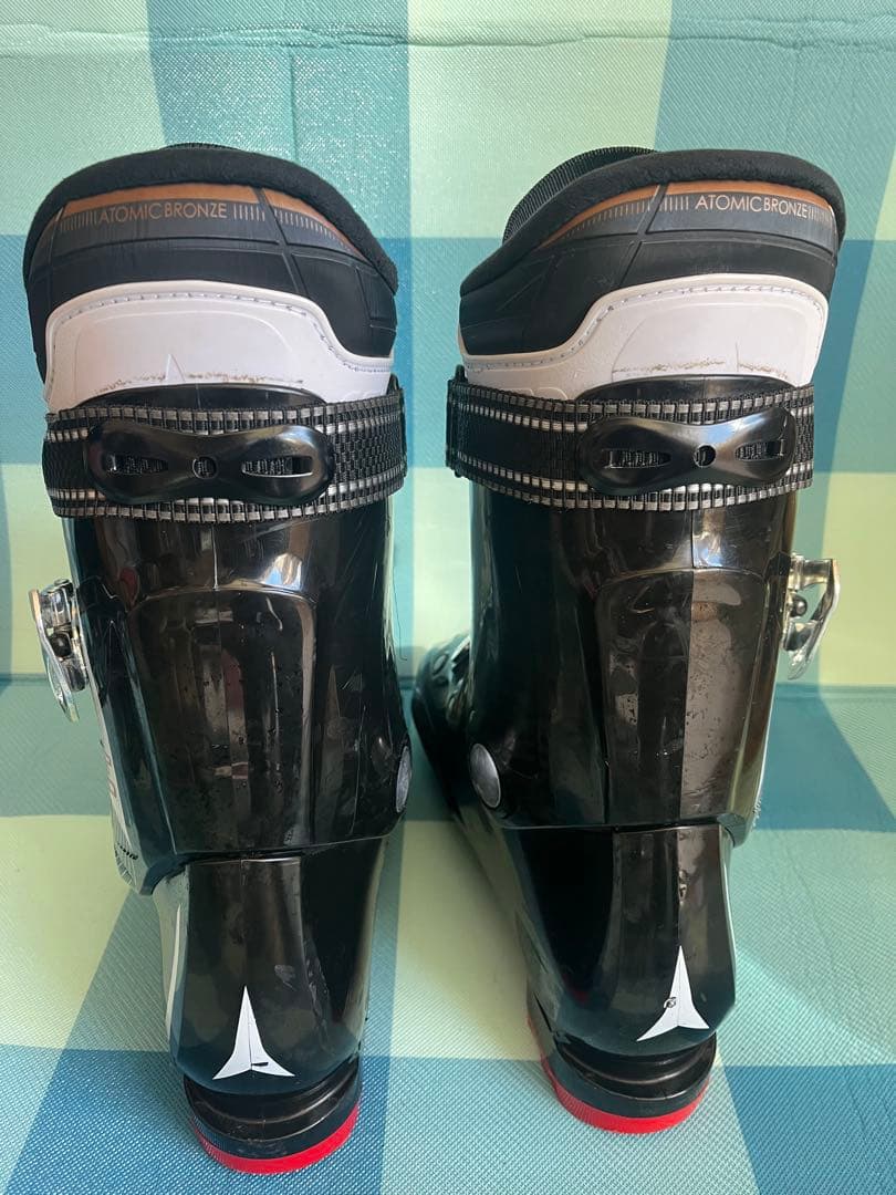 ATOMIC アトミックスキー ブーツ LIVE FIT70/26-26.5cm