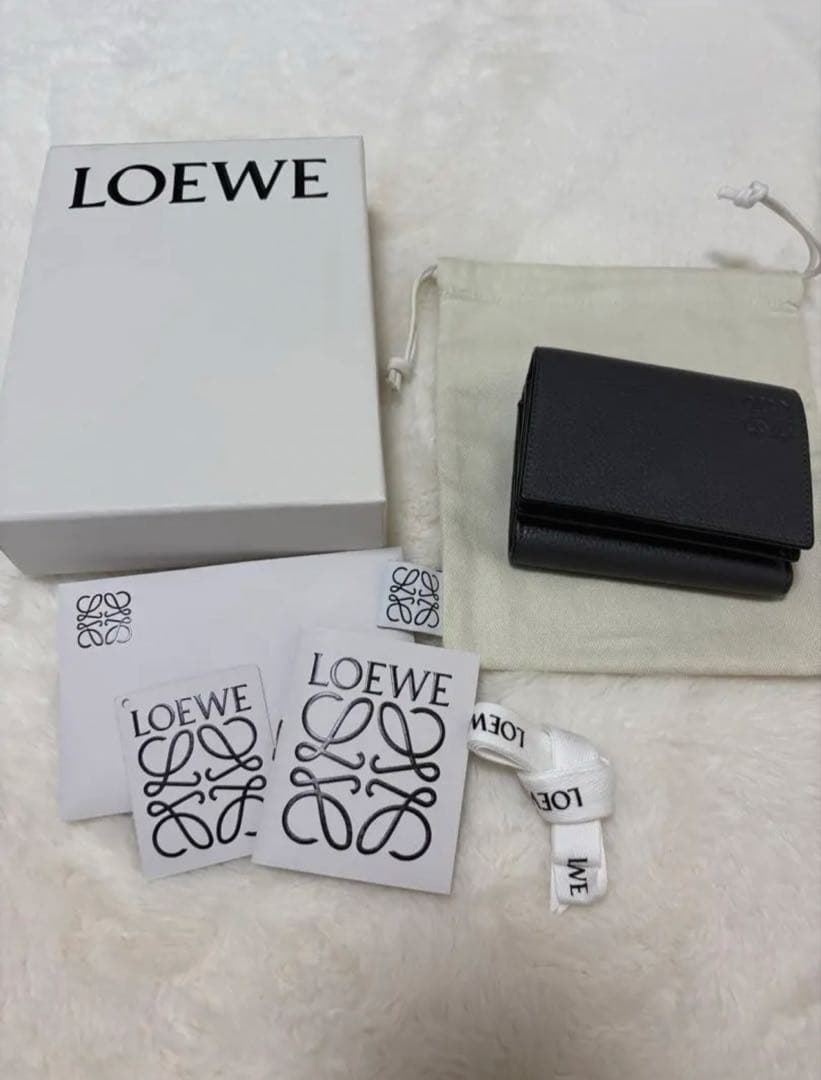 LOEWE 三つ折り財布 グレー