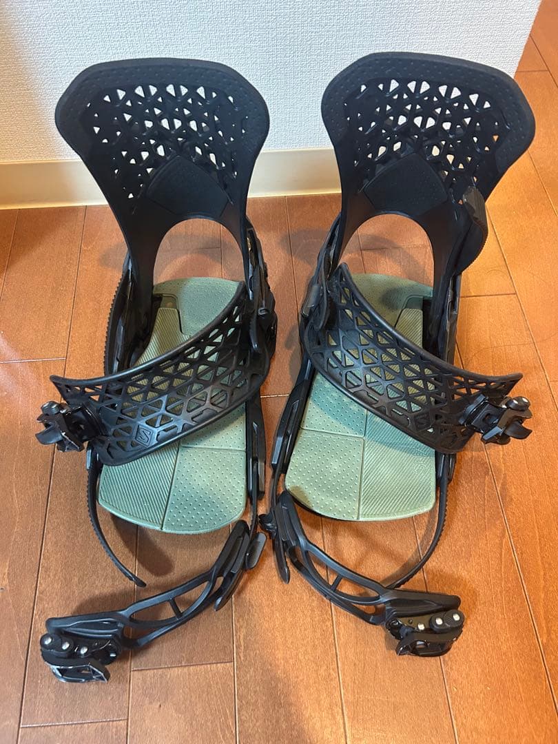 スノーボード Salomon HIGHLANDER