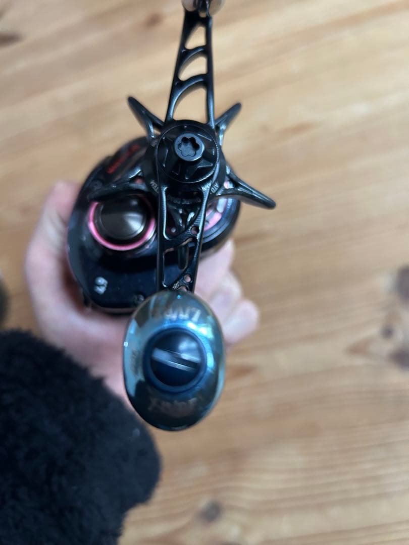 ダイワ 紅牙 17 TW(4.9）リブレクランクハンドル仕様