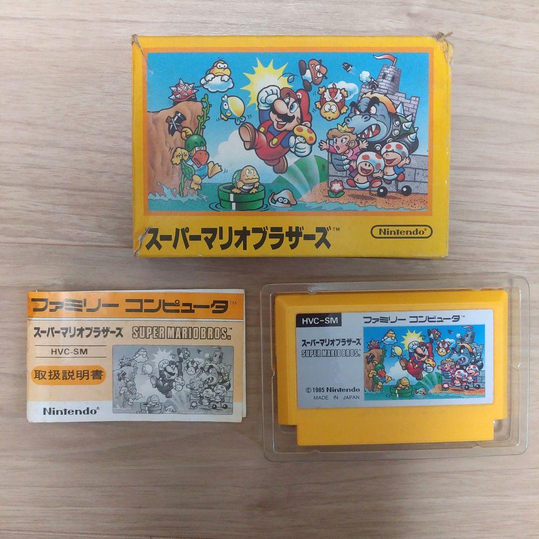 スーパーマリオブラザーズ　ファミリーコンピュータソフト　任天堂