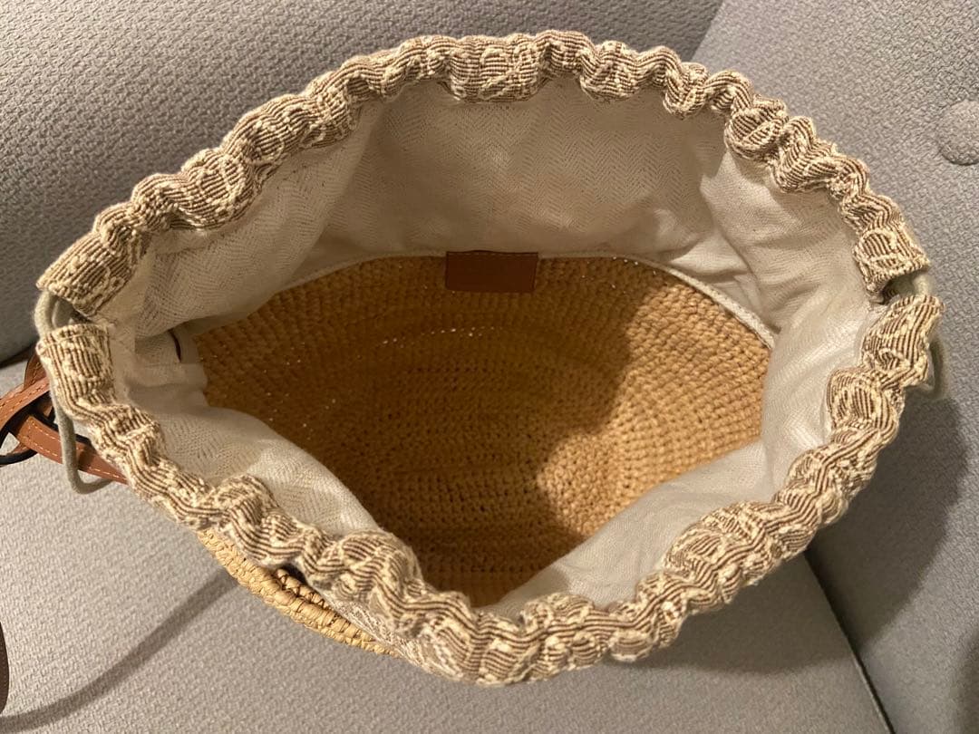 LOEWE アナグラム ポシェット バスケットバッグ