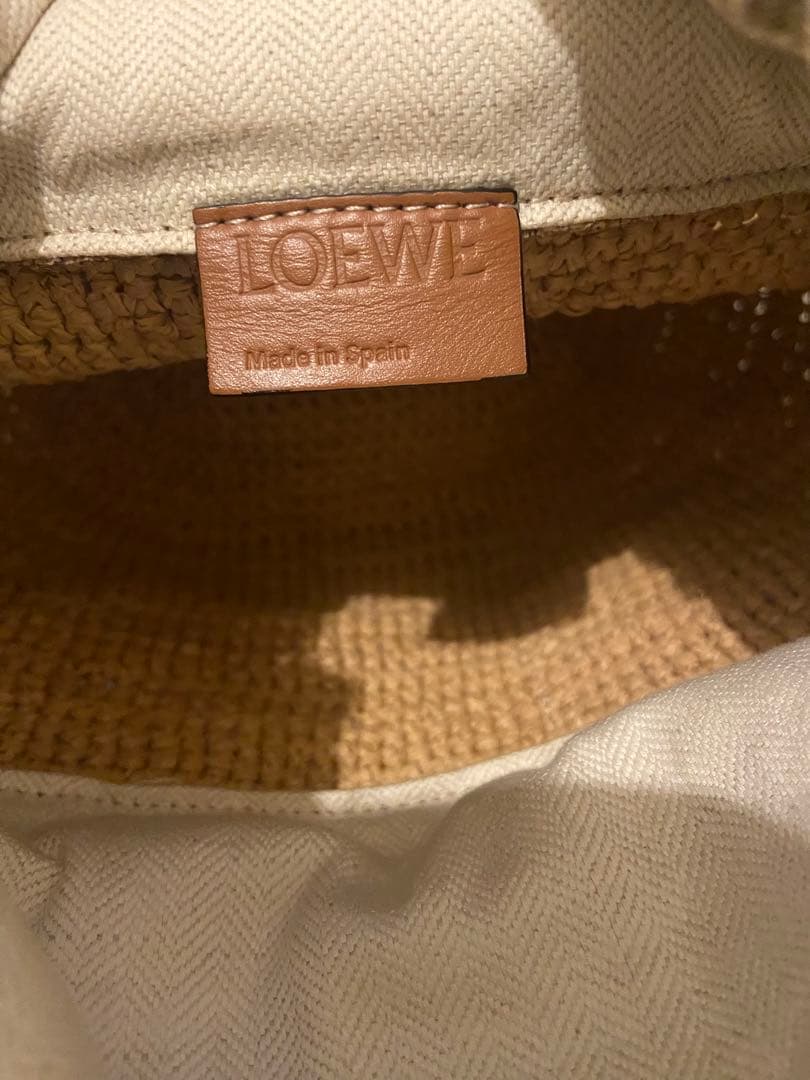 LOEWE アナグラム ポシェット バスケットバッグ