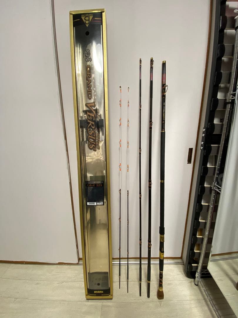 美品　がま石グランドバーサス525くわせ