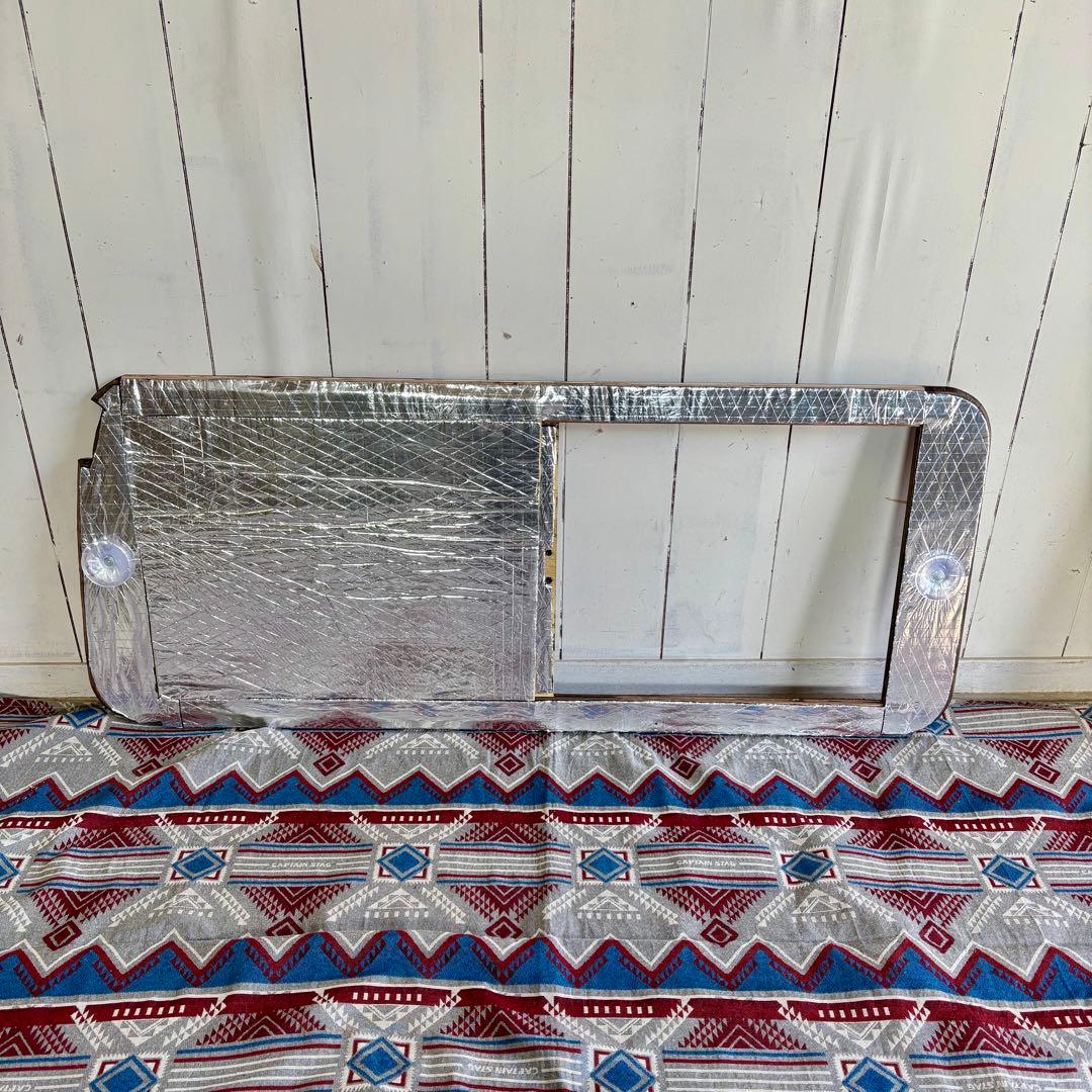 ハイエース 窓埋めパネル 開閉式 左右セット 断熱シート加工 ダークウォルナット