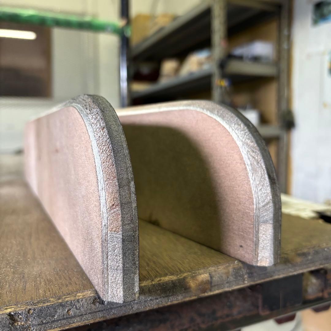 ハイエース 窓埋めパネル 開閉式 左右セット 断熱シート加工 ダークウォルナット