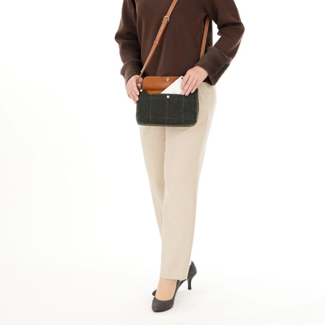 未使用　IBIZA× 尾州WOOL　レペティシオン　ショルダーバッグ