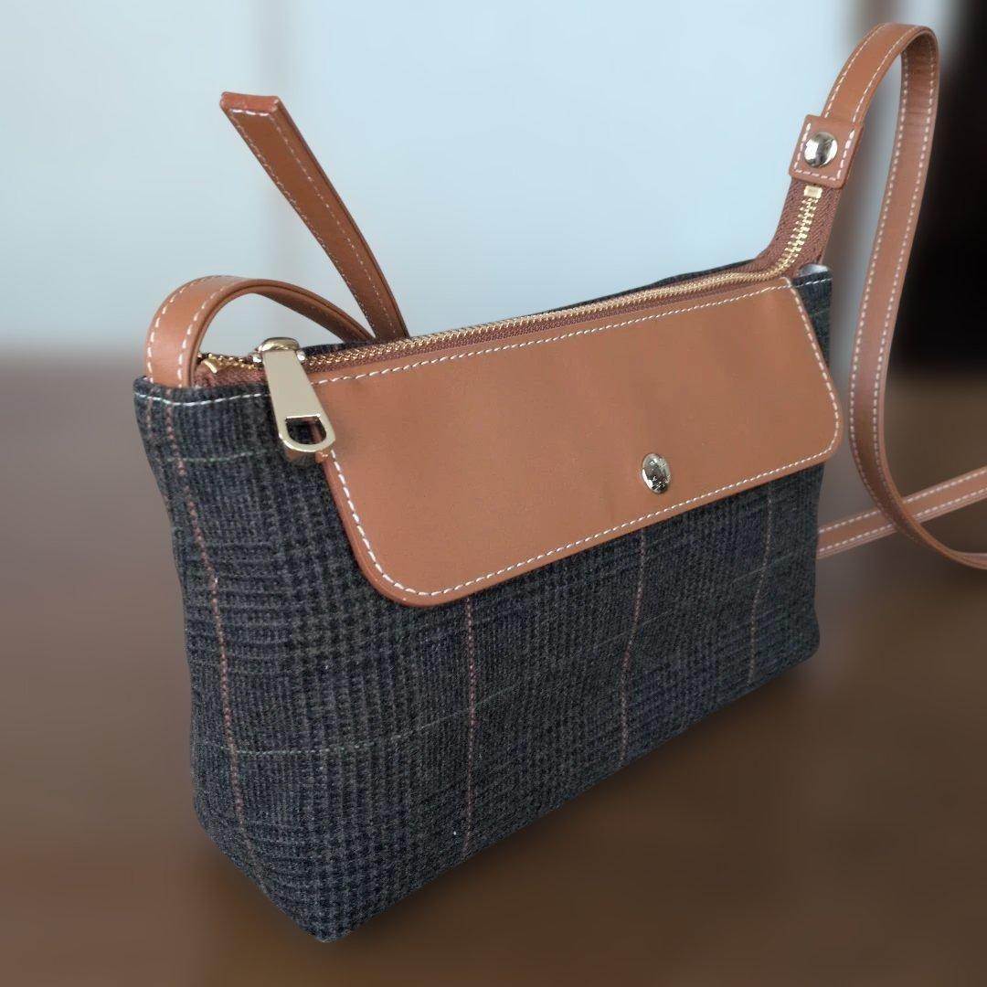 未使用　IBIZA× 尾州WOOL　レペティシオン　ショルダーバッグ