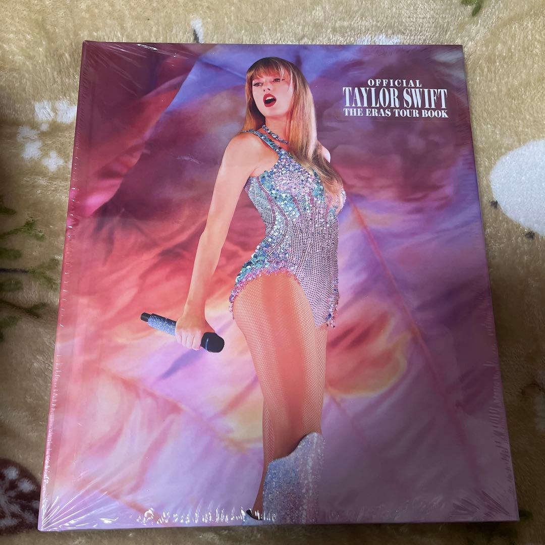 Taylor Swift THE ERAS TOURBOOK 新品シュリンク付き