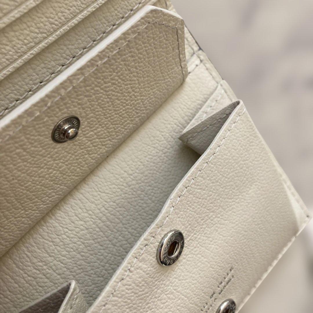 【新品未使用】定価3.5万円ラルコバレーノ 二つ折りウォレット〈スナップタイプ〉