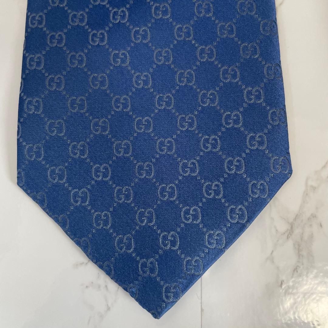 GUCCI グッチ GGチェーン ネクタイ ブルー 光沢