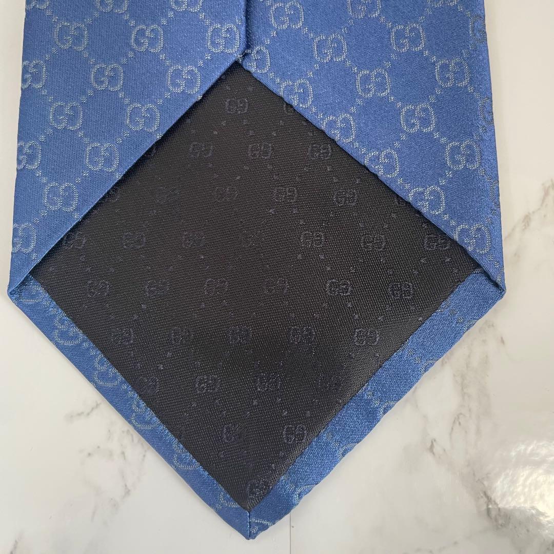GUCCI グッチ GGチェーン ネクタイ ブルー 光沢