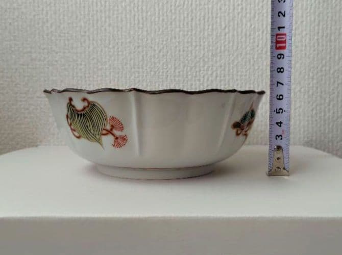 九谷焼 九谷暁堂さん 宝尽くし紋６寸稜花鉢